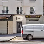 The Perfect Studio In The Heart Of Paris
